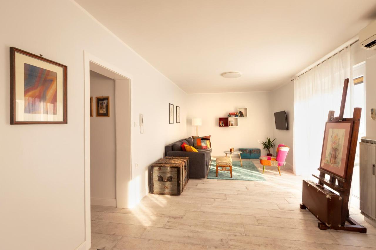 Paha-Paha Modern Apartment With Sea View, Fast Wi-Fi, And Free Parking! Fiume Esterno foto