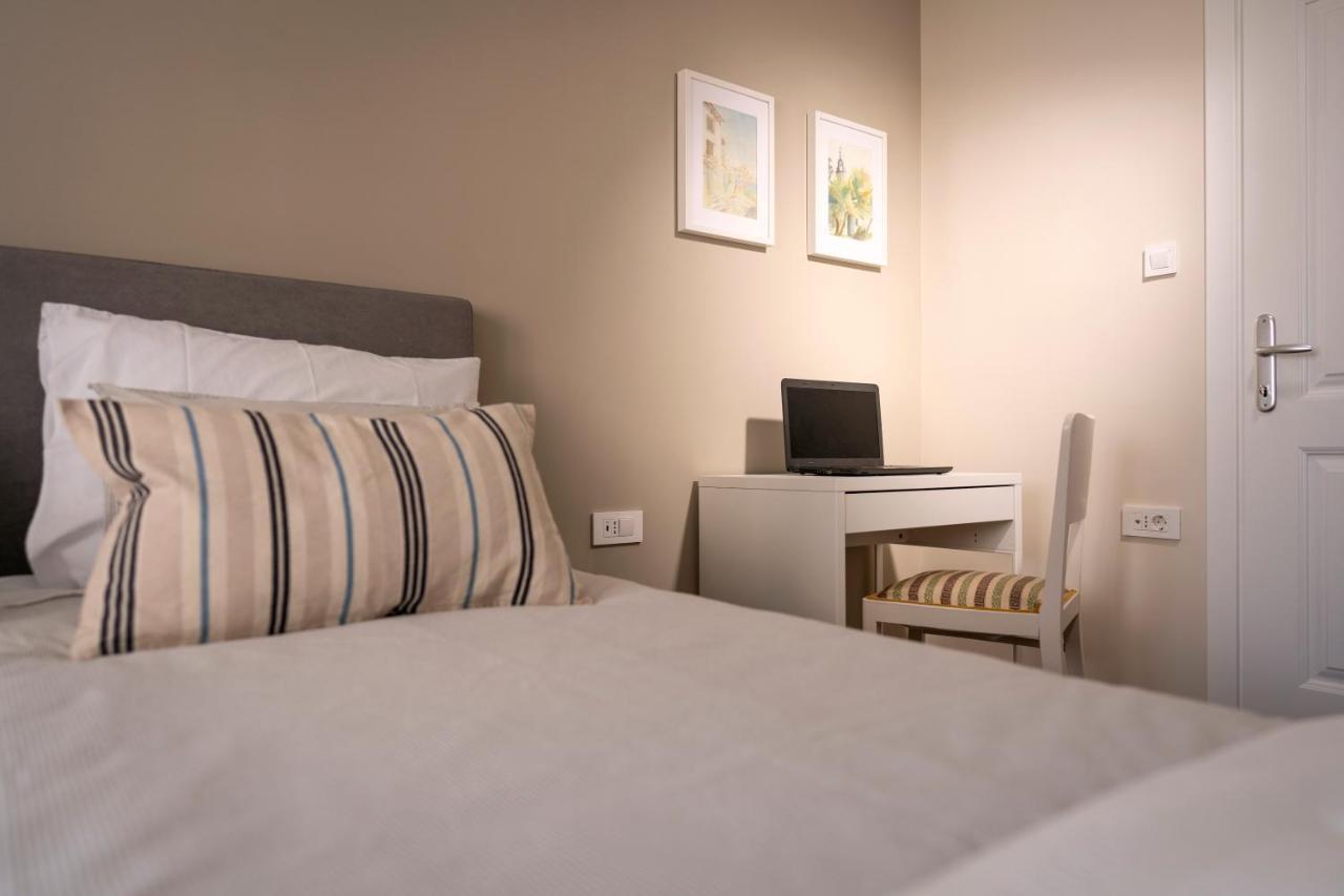 Paha-Paha Modern Apartment With Sea View, Fast Wi-Fi, And Free Parking! Fiume Esterno foto