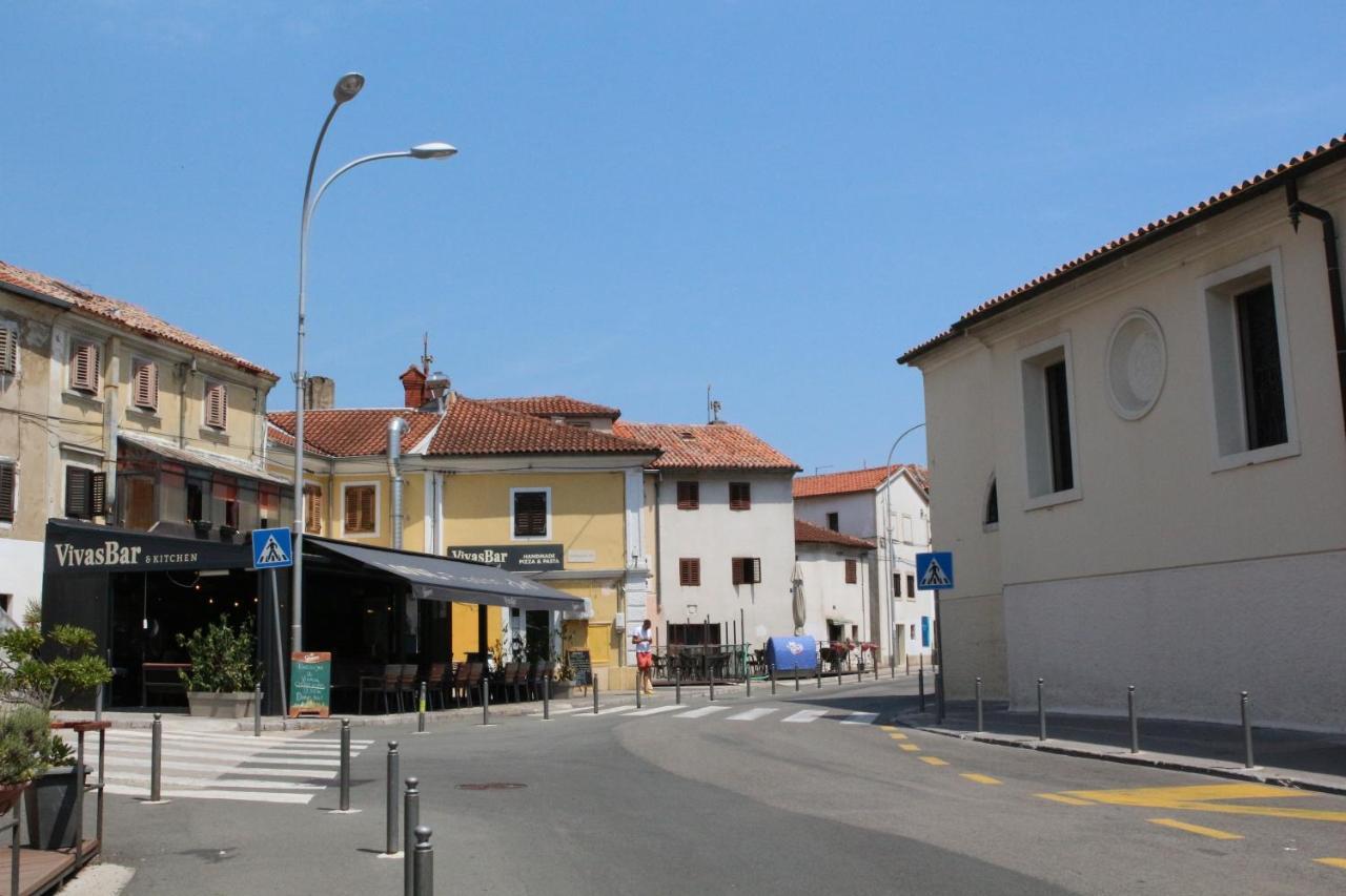 Paha-Paha Modern Apartment With Sea View, Fast Wi-Fi, And Free Parking! Fiume Esterno foto